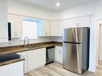 937 Lenox Ave. photo'