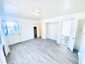 1714 Montana Ave, Unit A in Santa Monica, CA - Building Photo - Building Photo