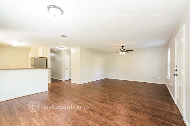 107 Cook St in Waxahachie, TX - Building Photo - Building Photo