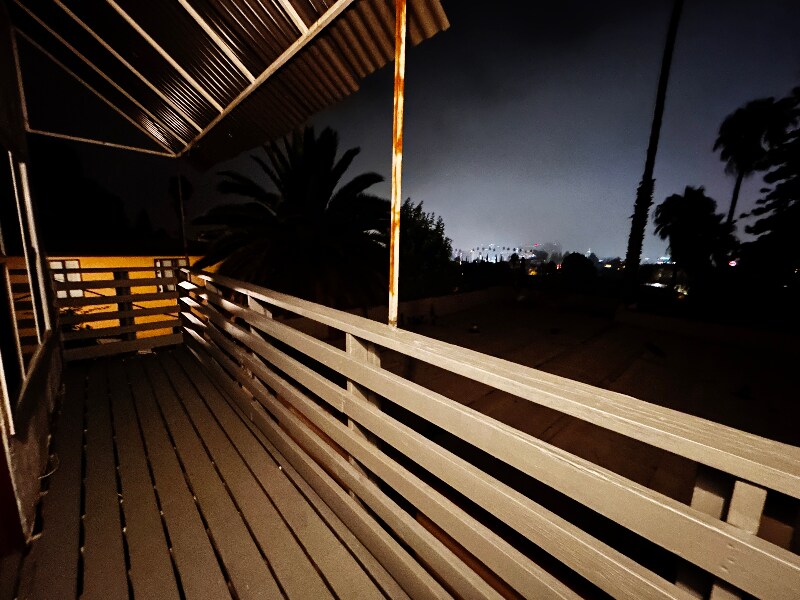 6220 Holly Mont Dr in Los Angeles, CA - Building Photo