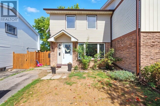 property at 1387 Largo Crescent