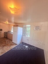 3274 E Benson Hwy in Tucson, AZ - Building Photo - Building Photo