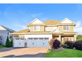 1133 Rosemary Ln in Chaska, MN - Building Photo