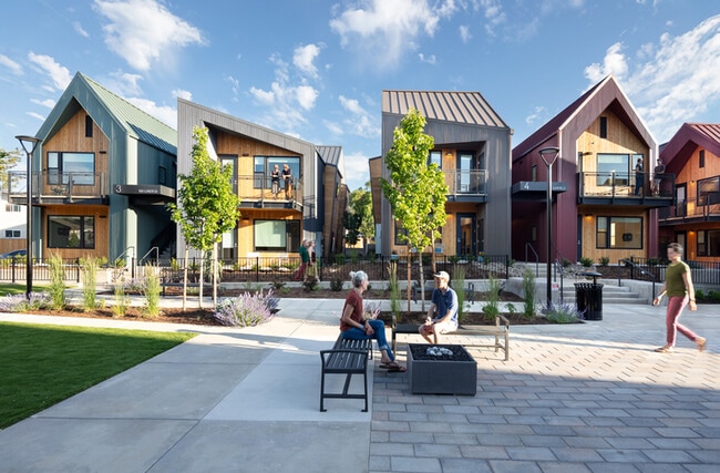 168 Garfield St in Ashland, OR - Building Photo - Building Photo