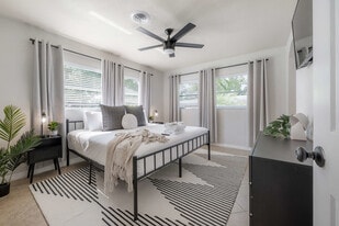 4301 N Albany Ave in Tampa, FL - Building Photo