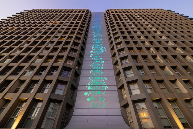 Skye at Bunker Hill in Los Angeles, CA - Foto de edificio - Building Photo