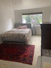 7735 Isabel Dr in Cotati, CA - Foto de edificio - Building Photo