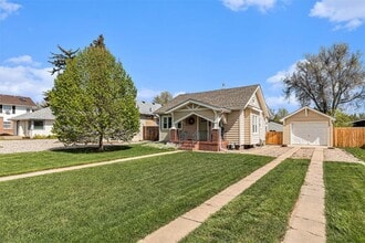 616 Locust St in Windsor, CO - Foto de edificio - Building Photo