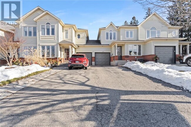 449 Shadow Wood Crescent in Waterloo, ON - Building Photo - Building Photo