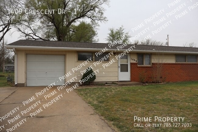 property at 1409 Crescent Dr