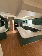 116 Woodview Ct in Valparaiso, IN - Building Photo - Building Photo