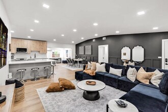 17621 NE 7th Ave in Miami, FL - Building Photo - Building Photo