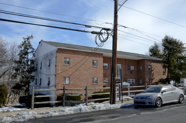 Highland Manor in Schwenksville, PA - Building Photo - Building Photo