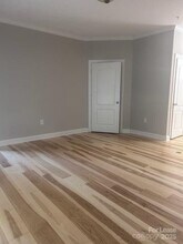 725 Magnolia Ave in Charlotte, NC - Foto de edificio - Building Photo