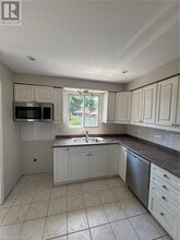 70 Banbury Rd in Brantford, ON - Building Photo - Building Photo