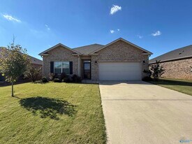 16205 Glenncrest Ln in Harvest, AL - Building Photo