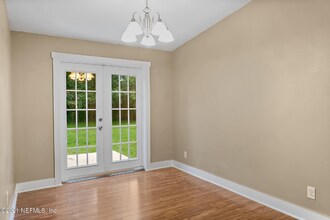 1000 Melhollin Dr in Jacksonville, FL - Building Photo - Building Photo