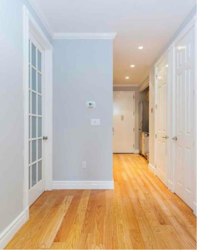property at 200 E 14th St