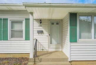 1088 98th St in Niagara Falls, NY - Building Photo - Building Photo