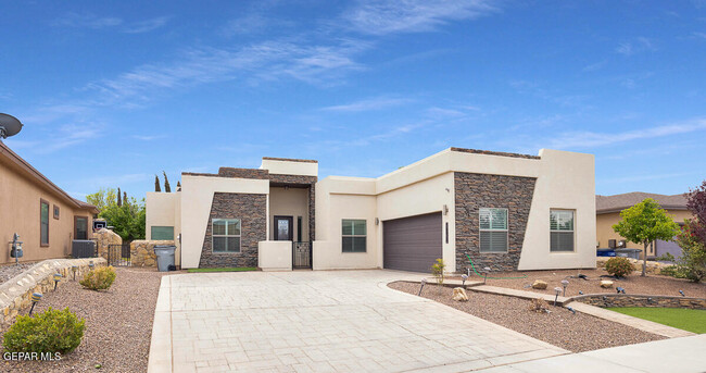 property at 7238 Canyon Wren Ave