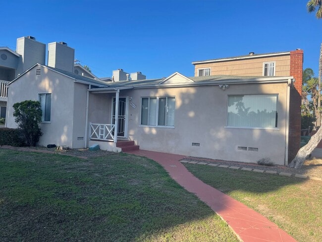 4253 Fanuel St in San Diego, CA - Building Photo - Building Photo