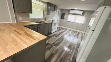 882 Wolf Trail in Casselberry, FL - Foto de edificio - Building Photo