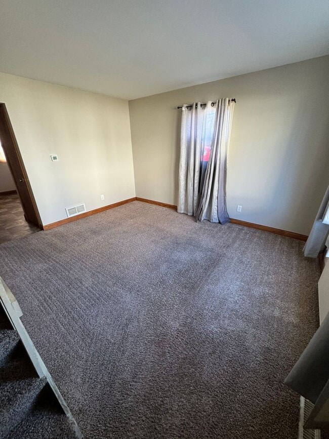 3308 Sablewood Dr in Rockford, IL - Building Photo - Building Photo