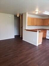 1612 E Coeur D Alene Ave in Post Falls, ID - Building Photo - Building Photo