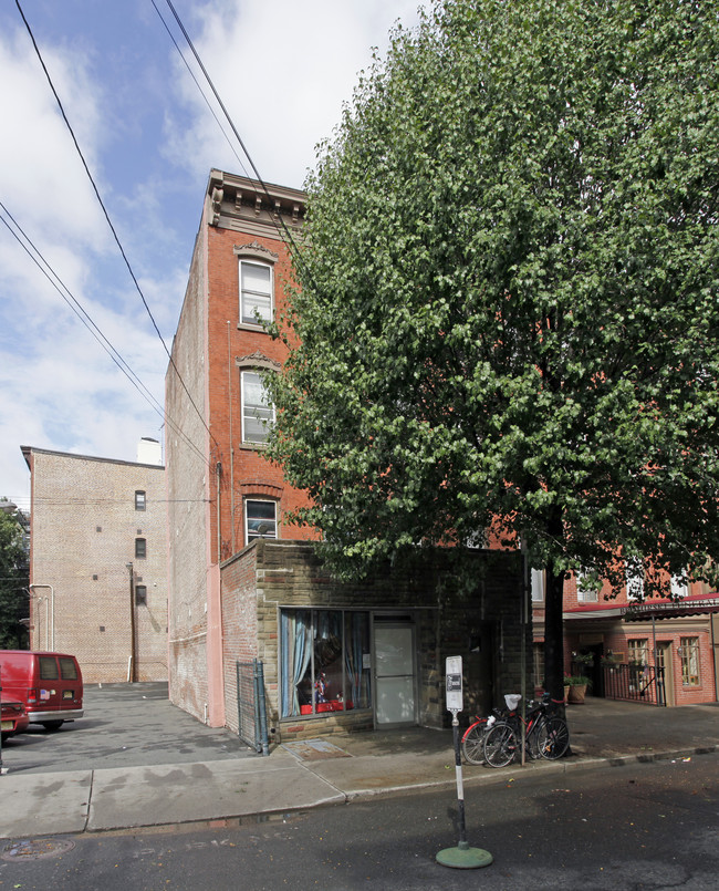 217 Warren St in Jersey City, NJ - Foto de edificio - Building Photo