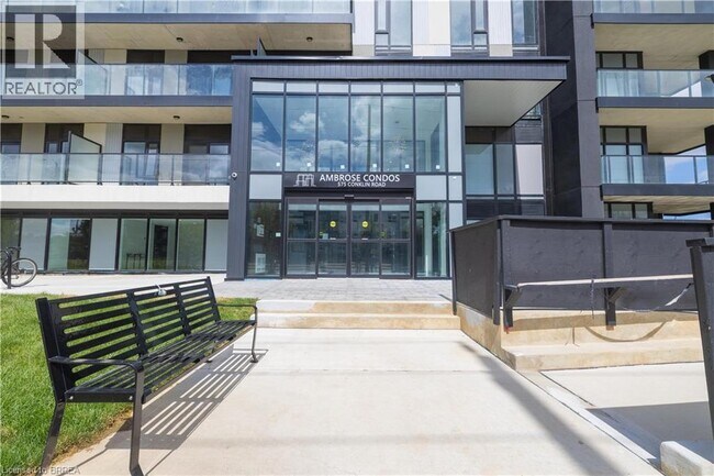575 Conklin Rd in Brantford, ON - Building Photo - Building Photo