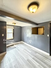 21251 Westview Ave in Ferndale, MI - Building Photo - Building Photo