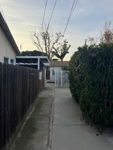 509 Plymouth Ave in Bakersfield, CA - Building Photo - Building Photo