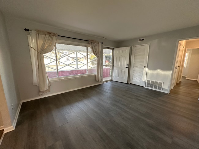 3009 Greenbelt Dr in Lansing, MI - Building Photo - Building Photo