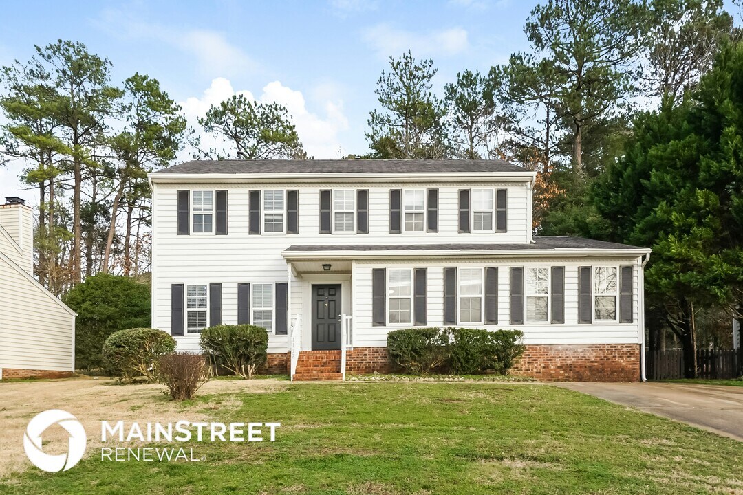 1132 Penselwood Dr in Raleigh, NC - Foto de edificio