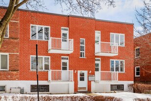 4740 Dornal Av in Montréal, QC - Building Photo