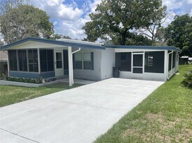 1503 Peachtree Ln in Ocala, FL - Building Photo