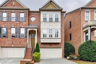 2804 Loftview Square in Atlanta, GA - Building Photo - Building Photo