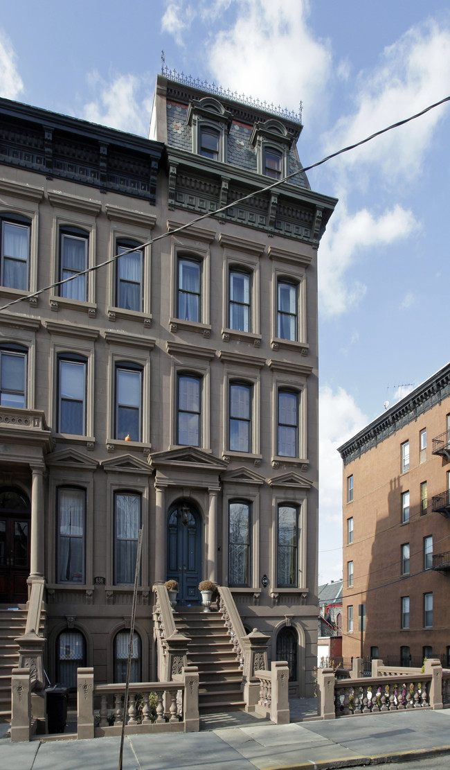 638 Hudson St in Hoboken, NJ - Foto de edificio - Building Photo