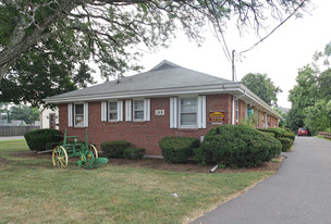 West Middle Turnpike Apartments