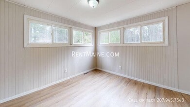 8 Park Rd in Greenbush, ME - Building Photo - Building Photo