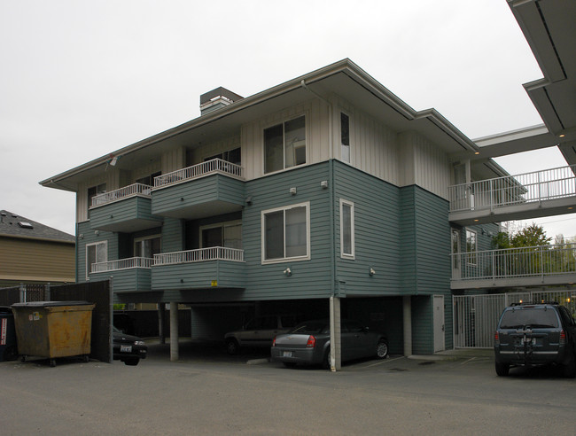 9525 Interlake Ave in Seattle, WA - Building Photo - Building Photo