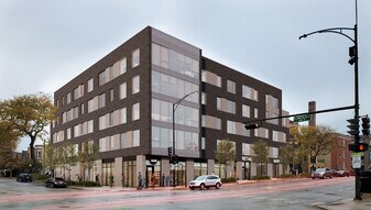 3605 N Ravenswood Ave in Chicago, IL - Building Photo
