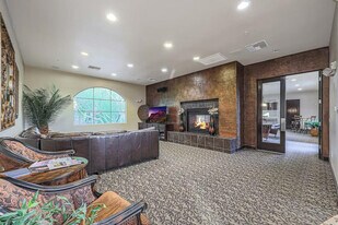 5450 E Deer Valley Dr in Phoenix, AZ - Building Photo