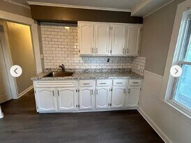 182 Greene St in Bristol, CT - Building Photo