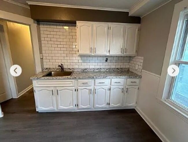 property at 182 Greene St