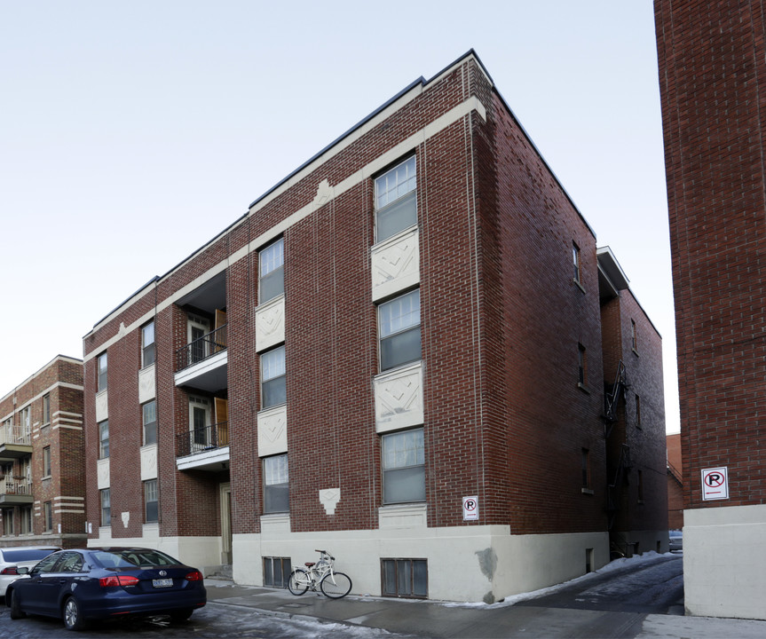 The Glademore Apartments in Ottawa, ON - Building Photo