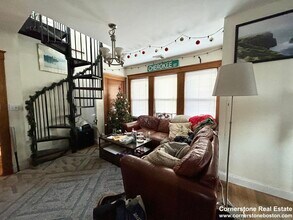 24-26 Stockwell St, Unit Stockwell St #2 in Boston, MA - Foto de edificio - Building Photo