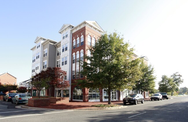 Main Street Condominiums in Alexandria, VA - Building Photo - Building Photo