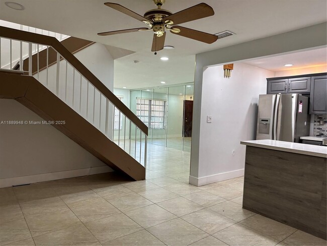 5912 SW 133rd Ct in Miami, FL - Building Photo - Building Photo
