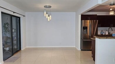 11752 Terra Bella Blvd in Plantation, FL - Building Photo - Building Photo